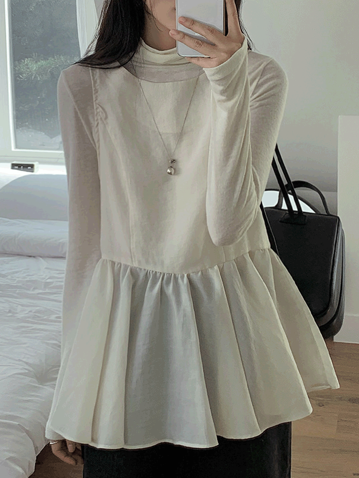 어리틀빗 wendy frill sleeveless top (2color) 주문폭주!