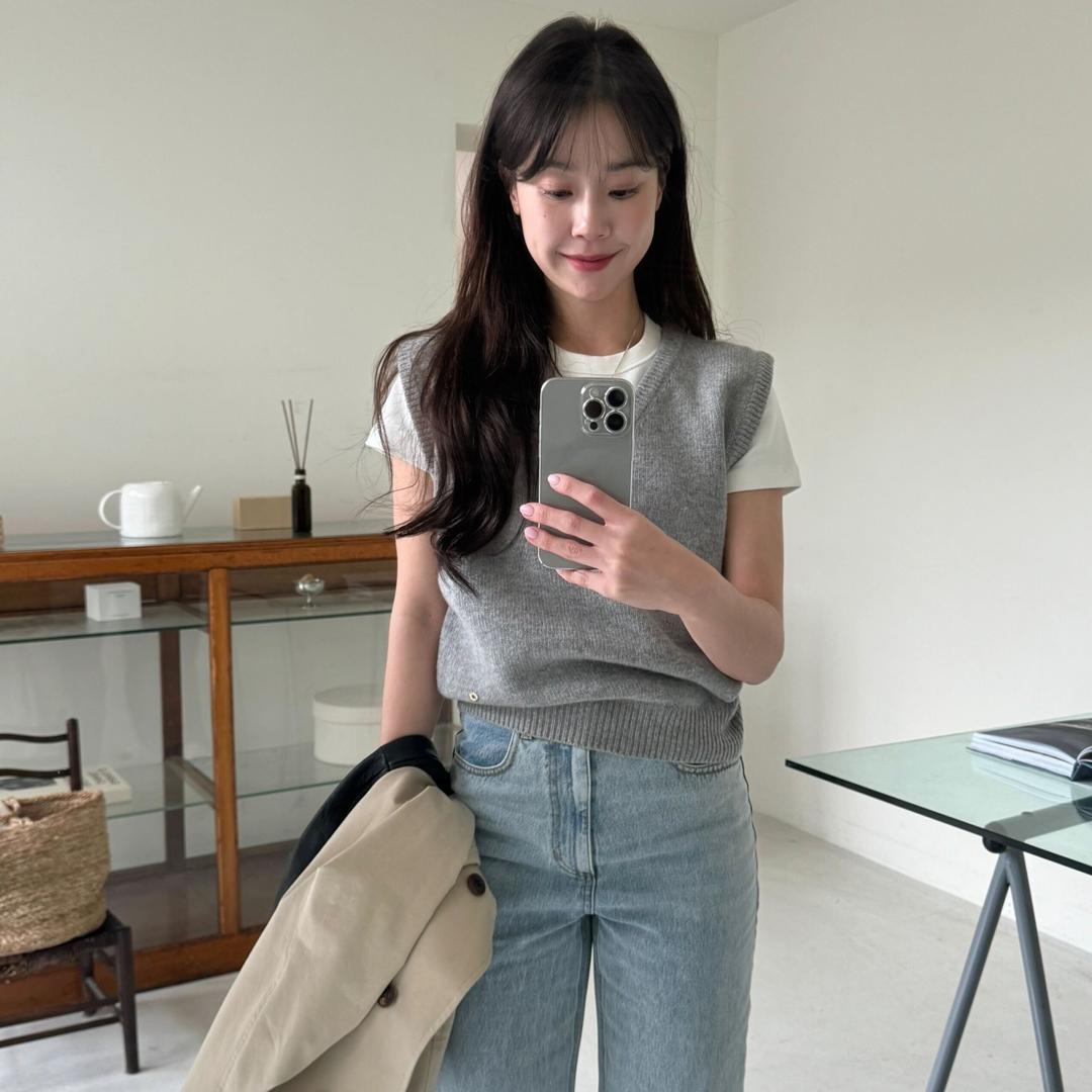 [이주미님 착용] [29CM 단독] carol vest (2COL)