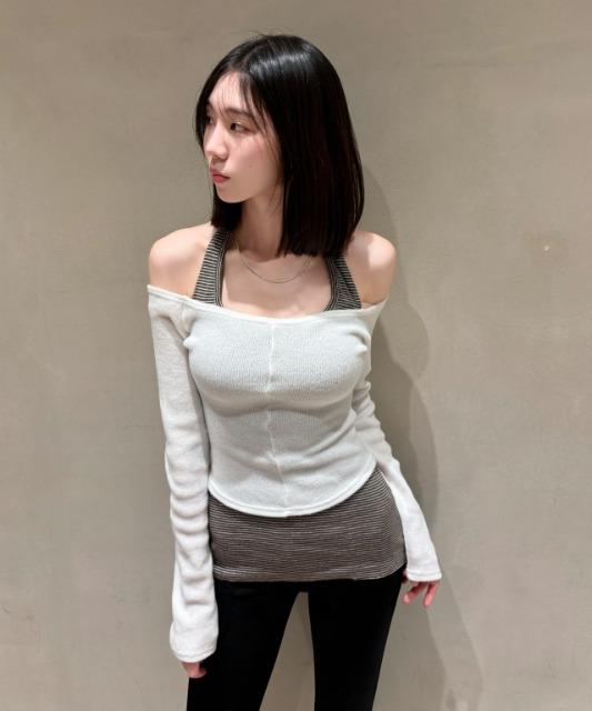 [피치기모/도톰해요]단가라 홀터넥 스트라이프 나시