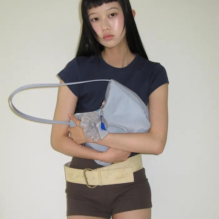 0003 Mogu Shoulder Bag_Blue Grey