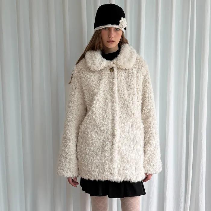 ROUND COLLAR FUR COAT - IVORY