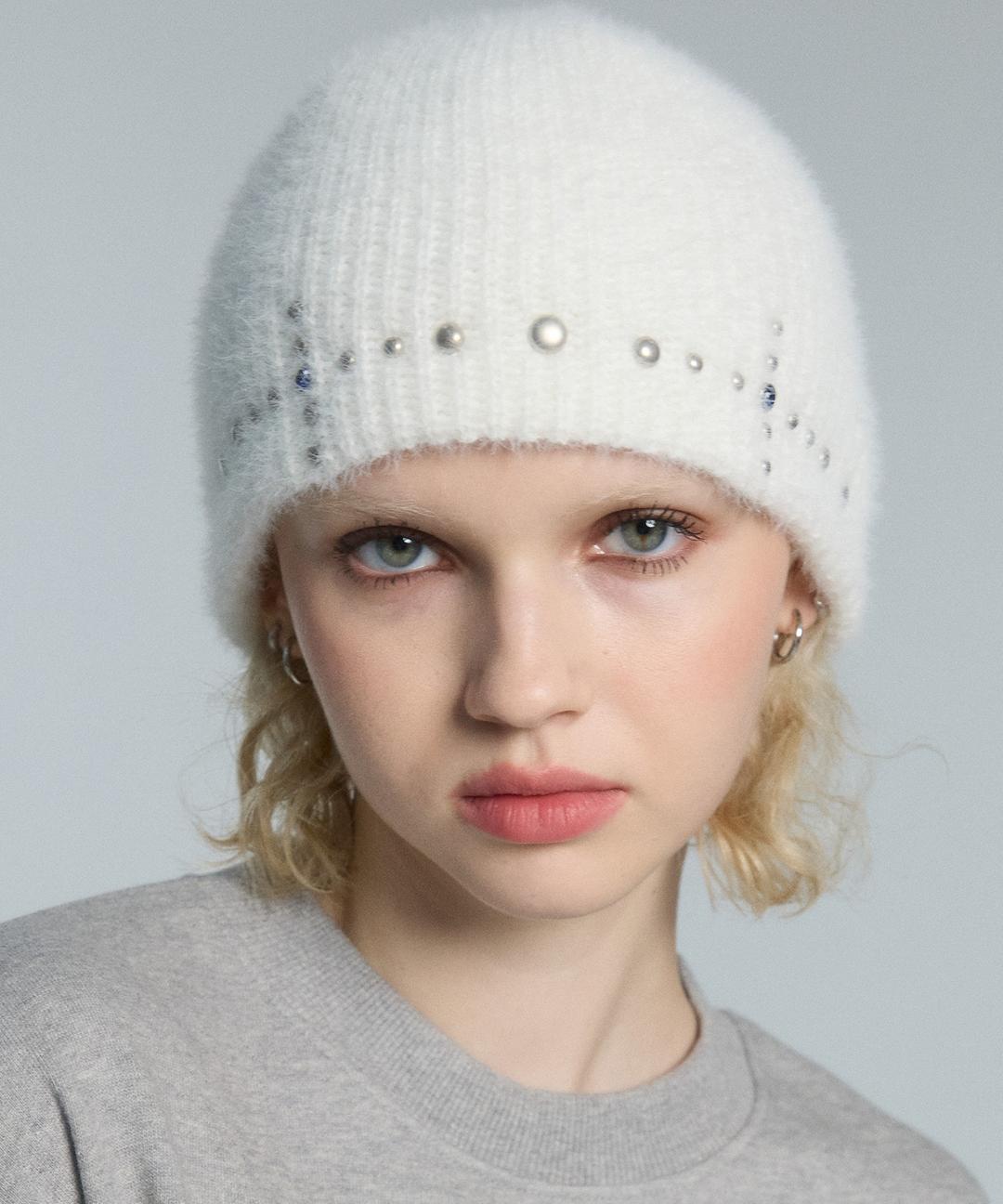 CROSS STUD BEANIE (IVORY)