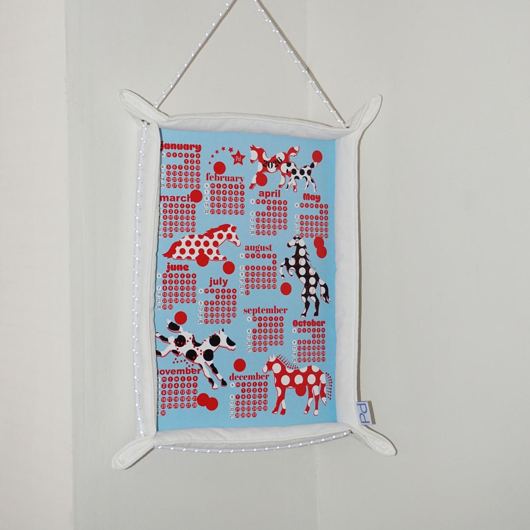 파우더스 | Soft Hanging Calendar (White frame) | 찹스틱스