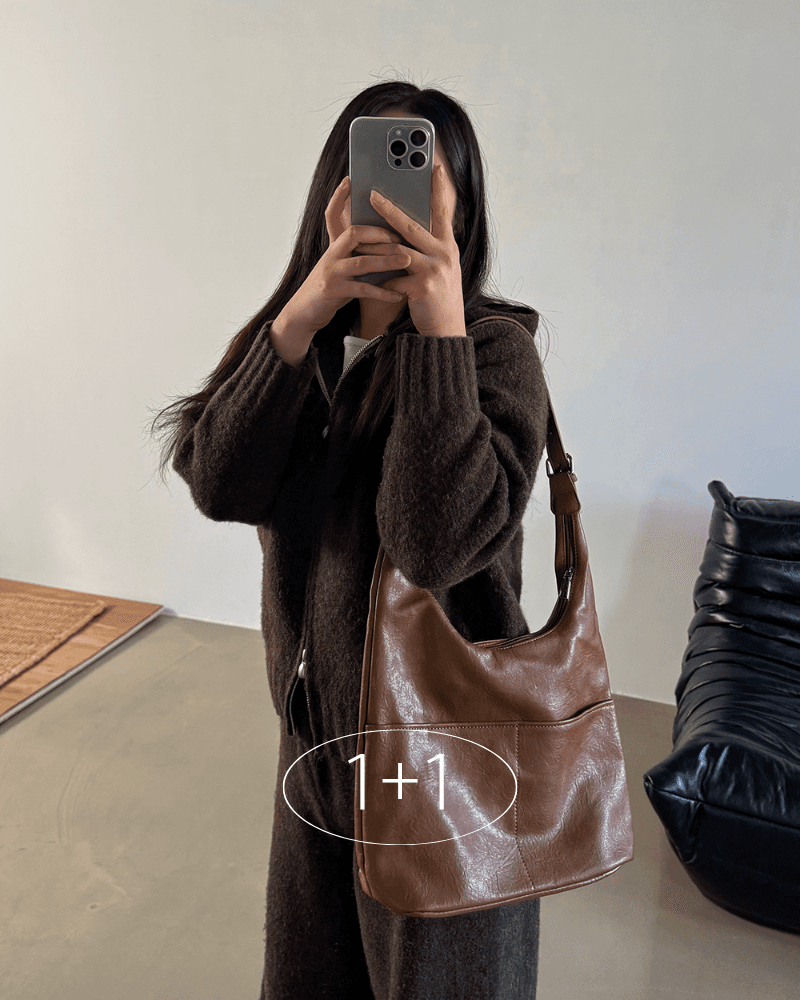 [1+1 할인] [파우치증정] 노셀코지 레더 크로스백 2color