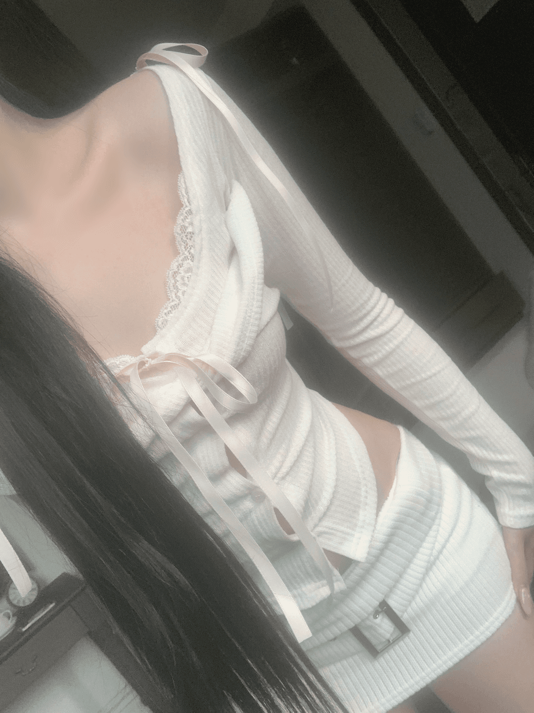 Furreni Lace Strap Top (ivory)