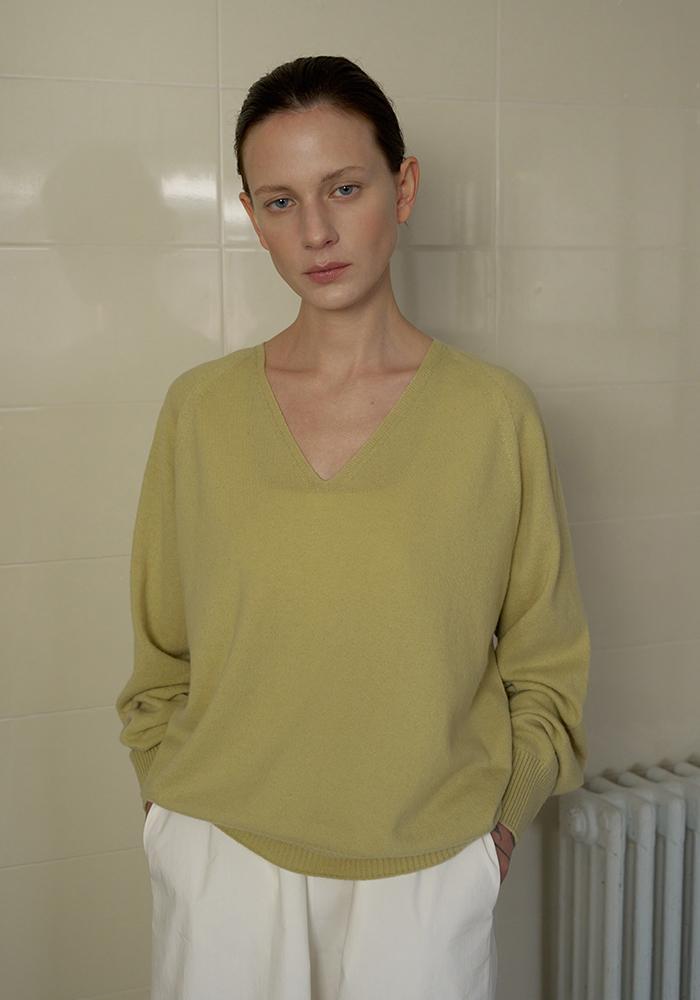 [25SS] CASH MERINO V-NECK KNIT_SOFT GREEN
