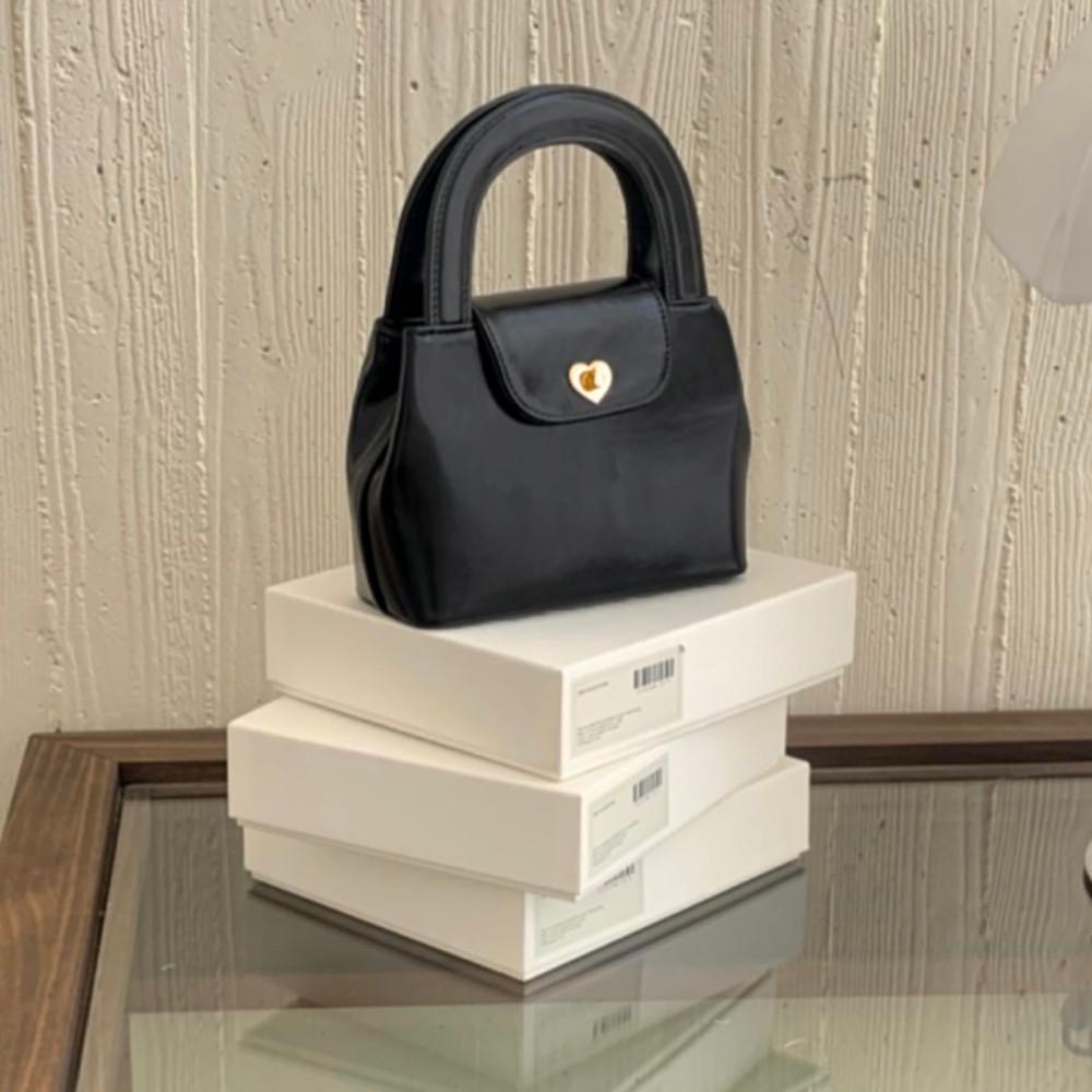 [당일] 아미먼트 AMIMENT 뉴 하트백 레더 금장 러브 토트백 (2col)