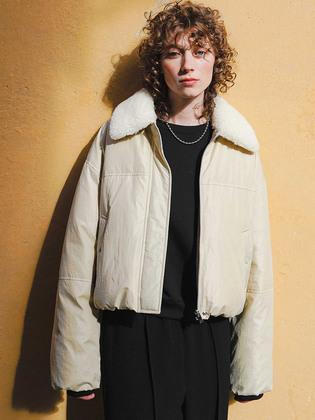 퍼카라 숏 구스 다운_라이트베이지