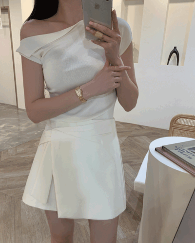 SM 원 숄더 니트