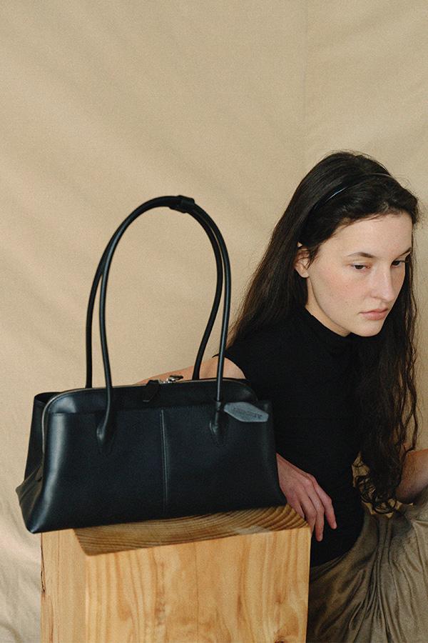 Maddie Bag (Rich Black)