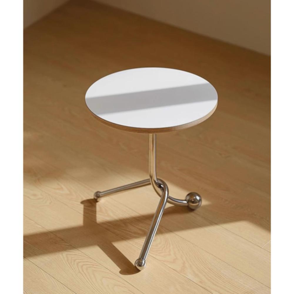 노지카 원형 심플 사이드 테이블 화이트 홈카페 감성 카페 티테이블