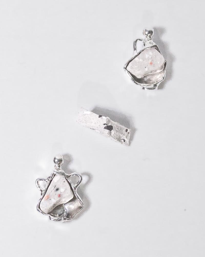 The piece of- (No.5)