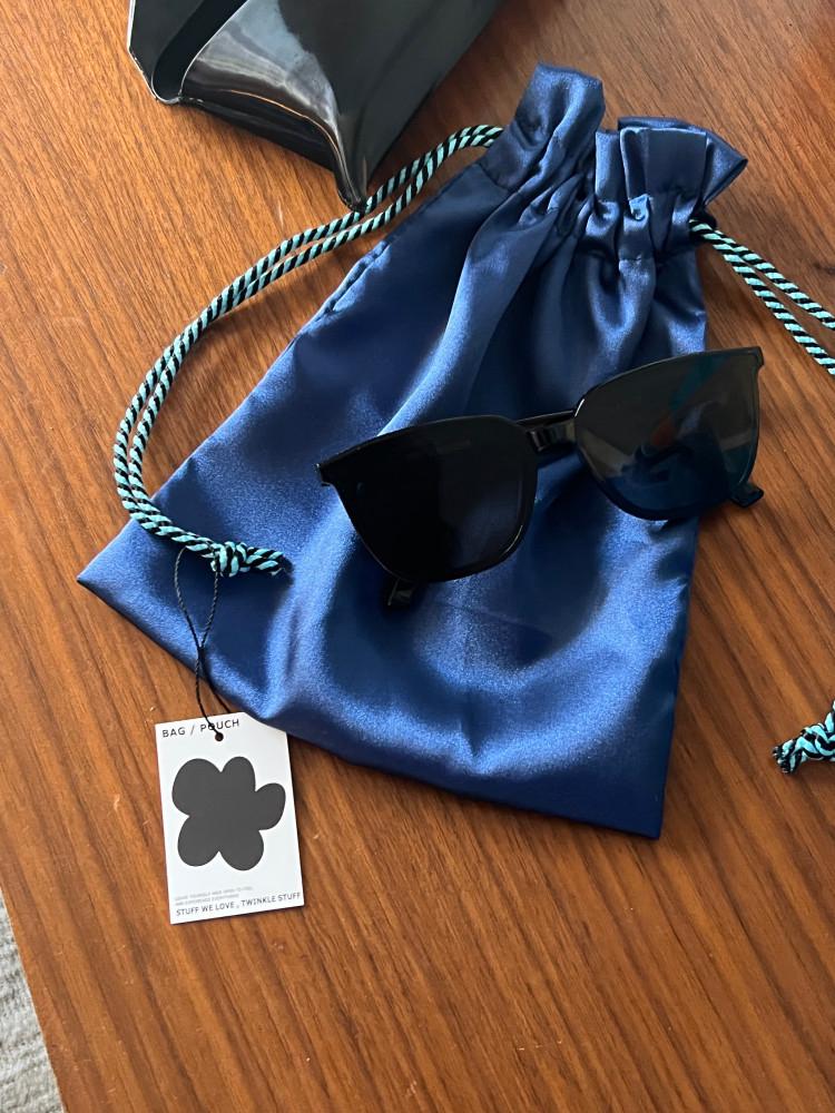 트윙클스터프,Silky Pouch Navy 실키파우치 그레이 새틴 미니파우치