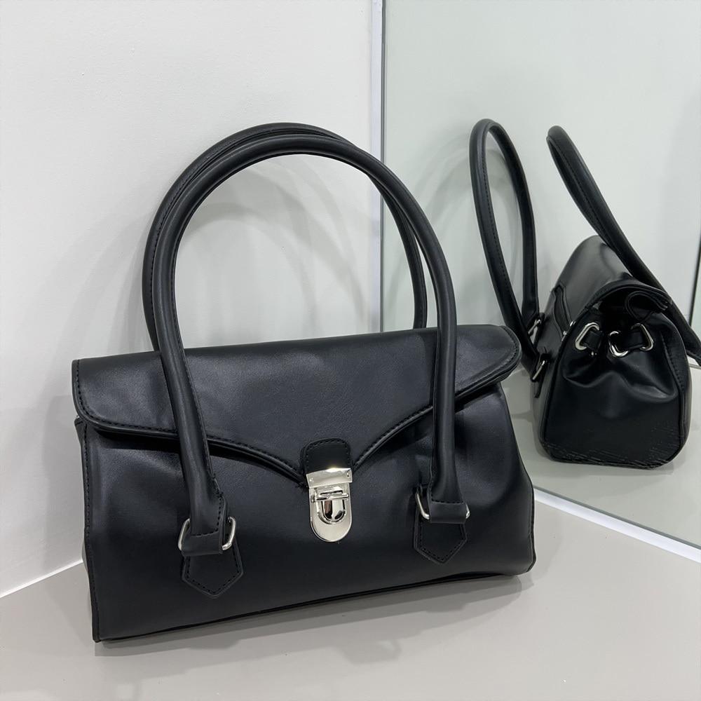 호디에 데일리 버클 스퀘어 레더백