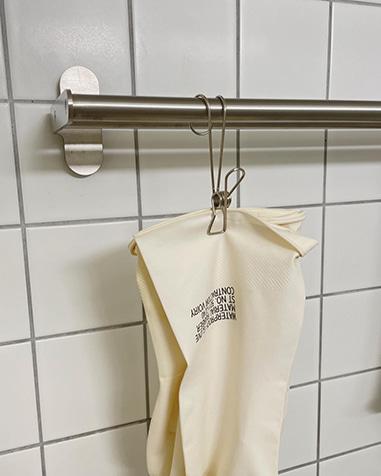 hanging stainless steel pegs (4개 set )