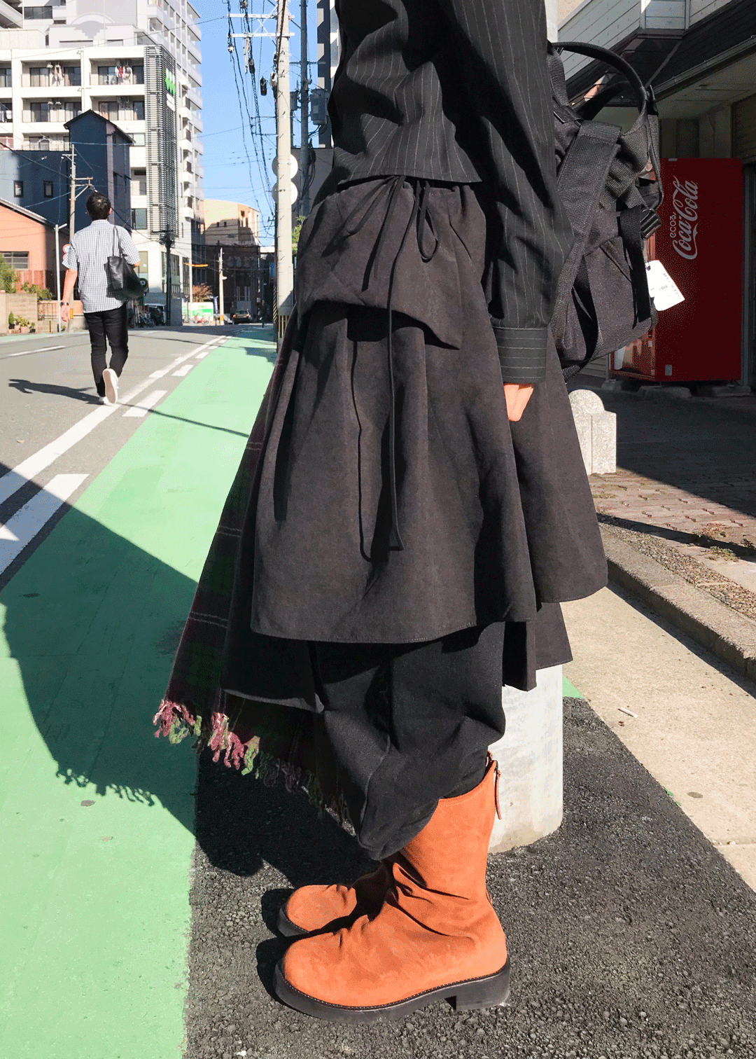 우화 UNBAL STRAP SKIRT