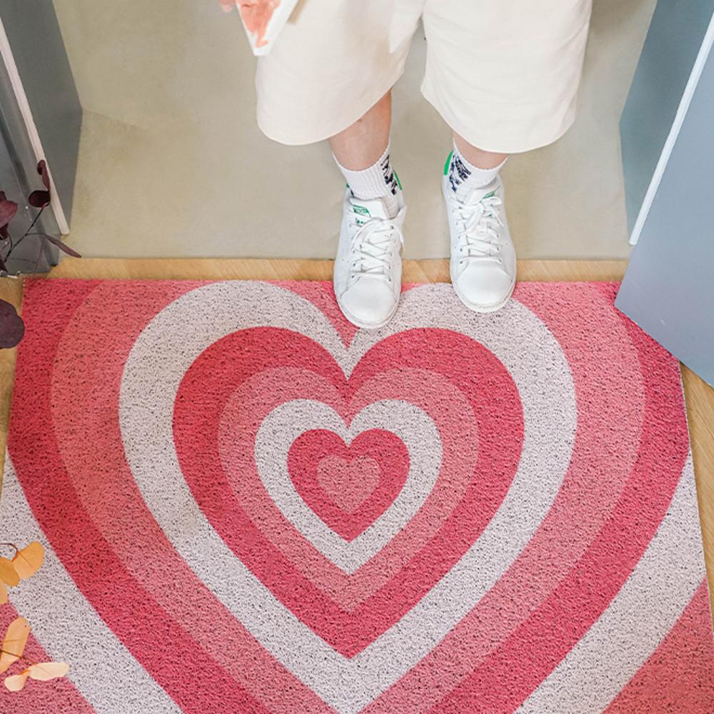 [모모피너츠] 빈티지 하트빔 러그 럭셔리 하트 체크 레트로 침실 침대 현관 화장실 발매트 카페트