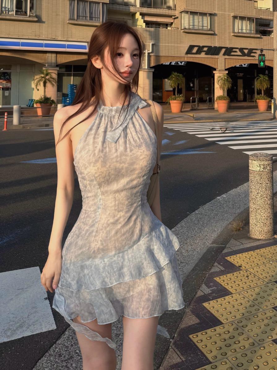 홀터넥 쉬폰 원피스