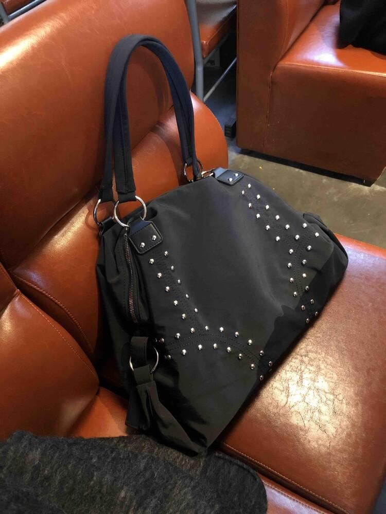튜프티 (best) applique shoulder bag