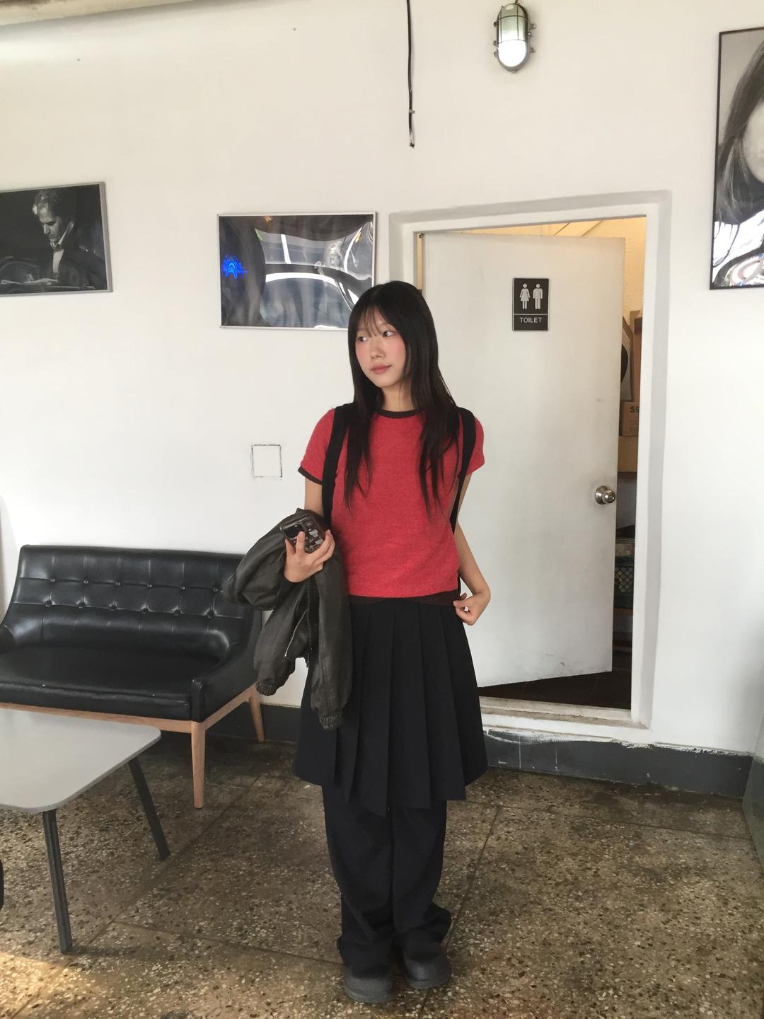 Pleats Skirt Pants Set