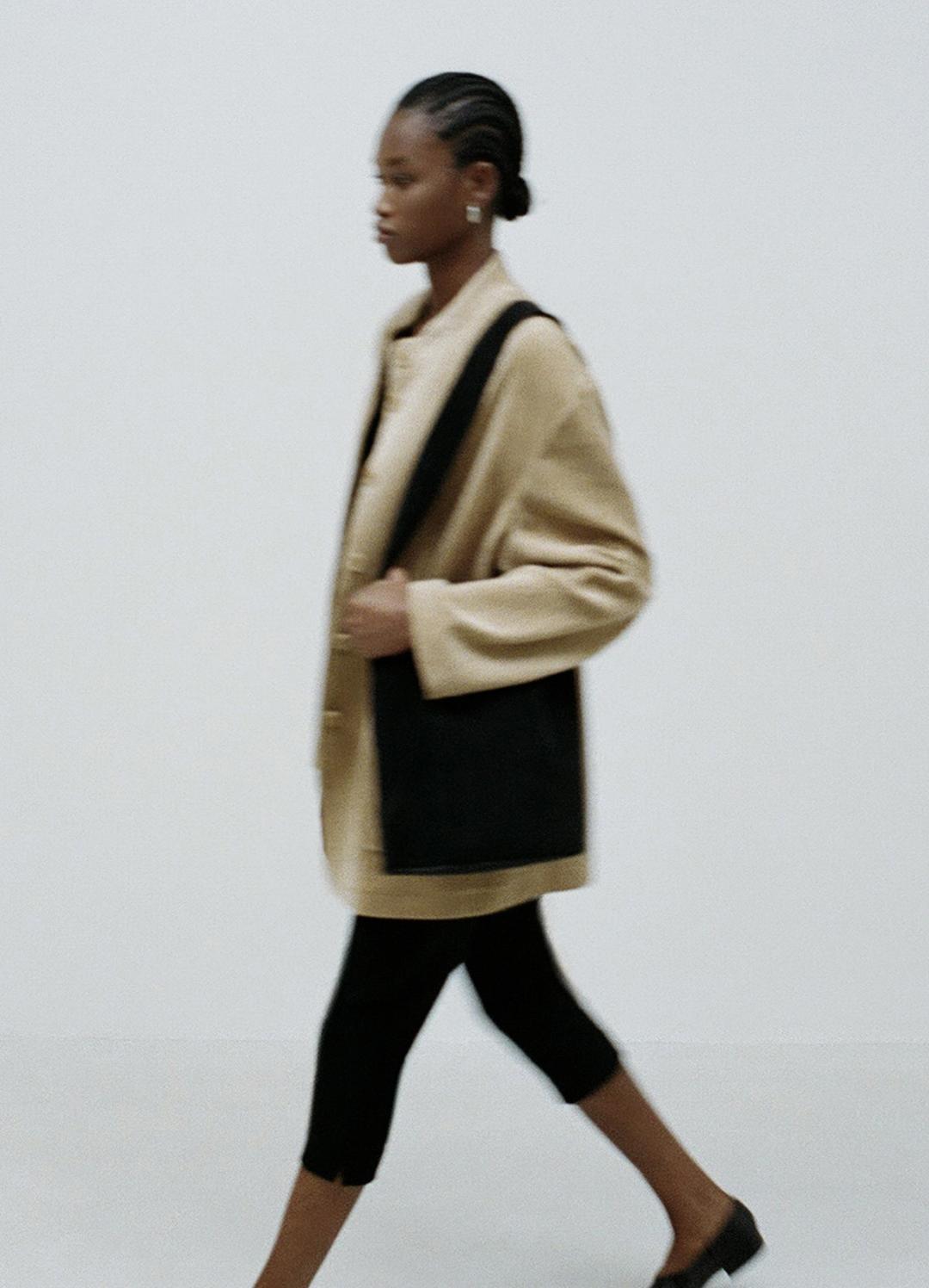 Accord Corduroy Over Jacket / Beige