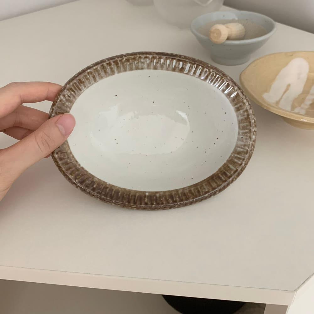 오소보 nuts oval bowl 요거트볼 시리얼볼 디저트볼 앞접시 일본도자기그릇 집들이선물
