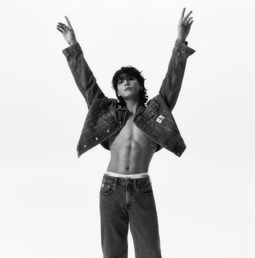 남 미드블루 90s 스트레이트핏 데님 J323131 1A4