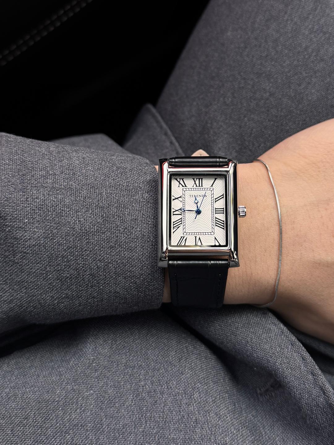 silver square leather watch 1color
