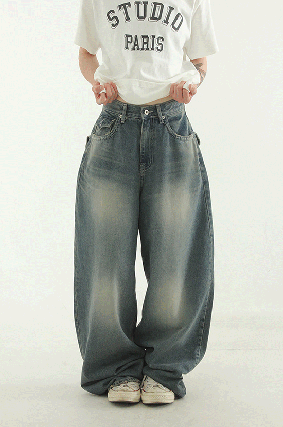 back pocket washed boy jean