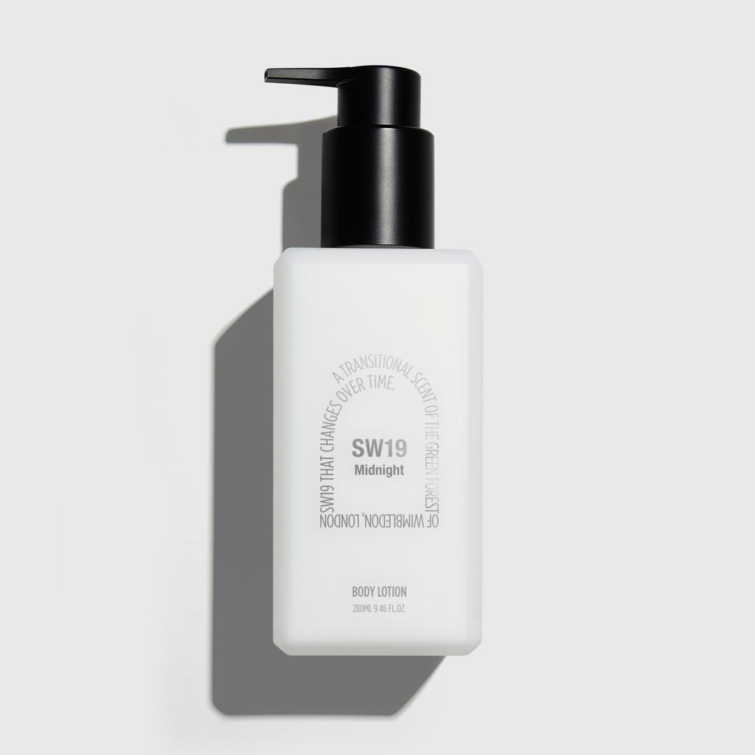 SW19 Midnight BODY LOTION (280ml)