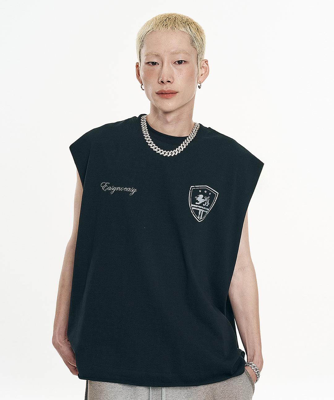 로우컷 박스 슬리브리스 - 블랙