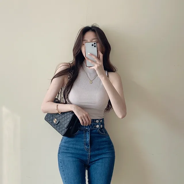 4color 크롭 반 폴라 나시 티셔츠