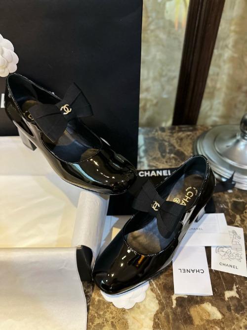 CH*NEL 샤* CC 로고 리본 메리제인 펌프스 (해외최상급)