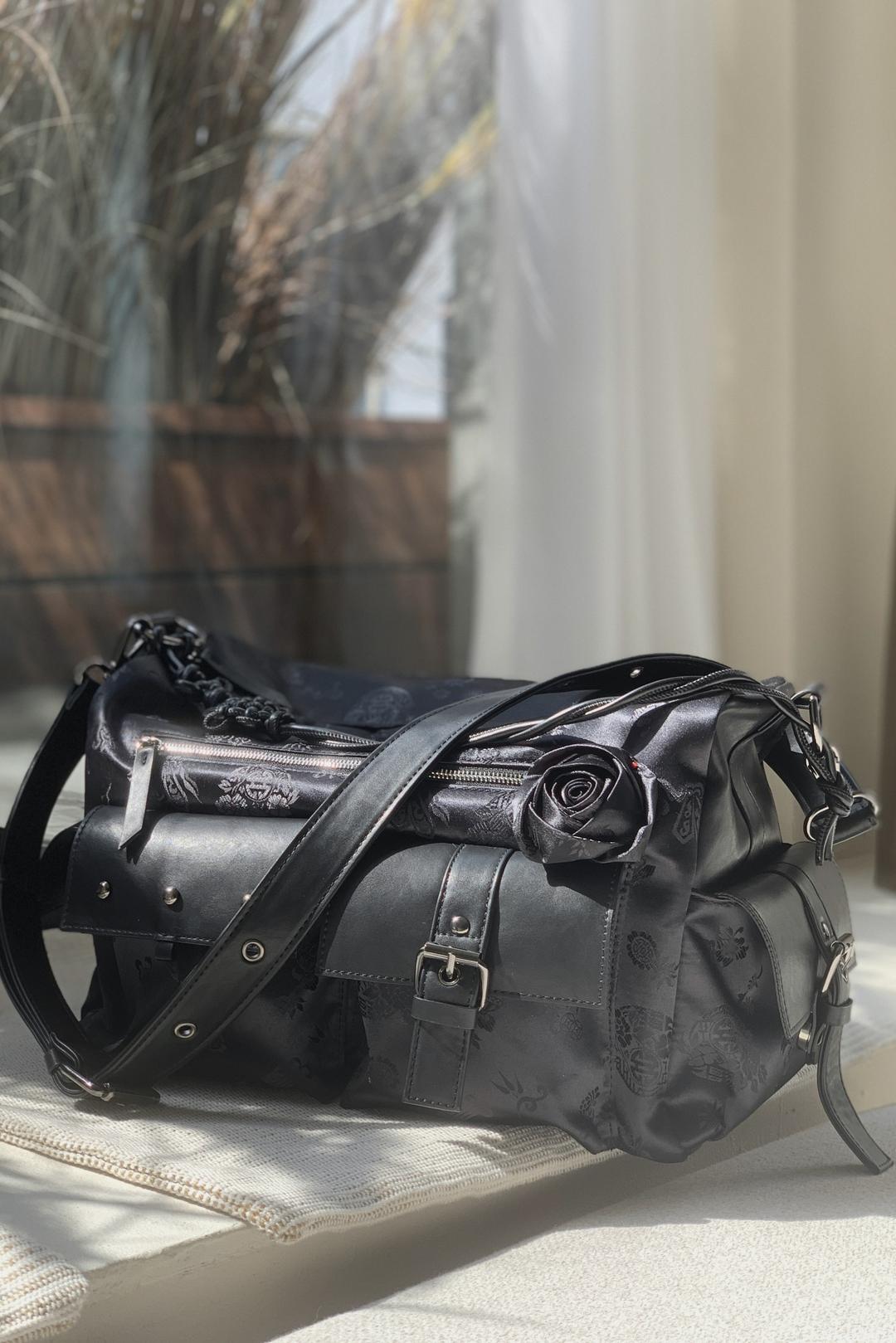 휘담백 미디움 Whidam Bag Medium  (Black)