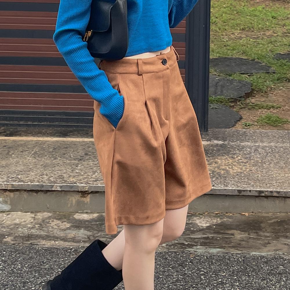 [무배] 오브제 버뮤다팬츠 와이드핀턱 스웨이드 숏A라인반바지