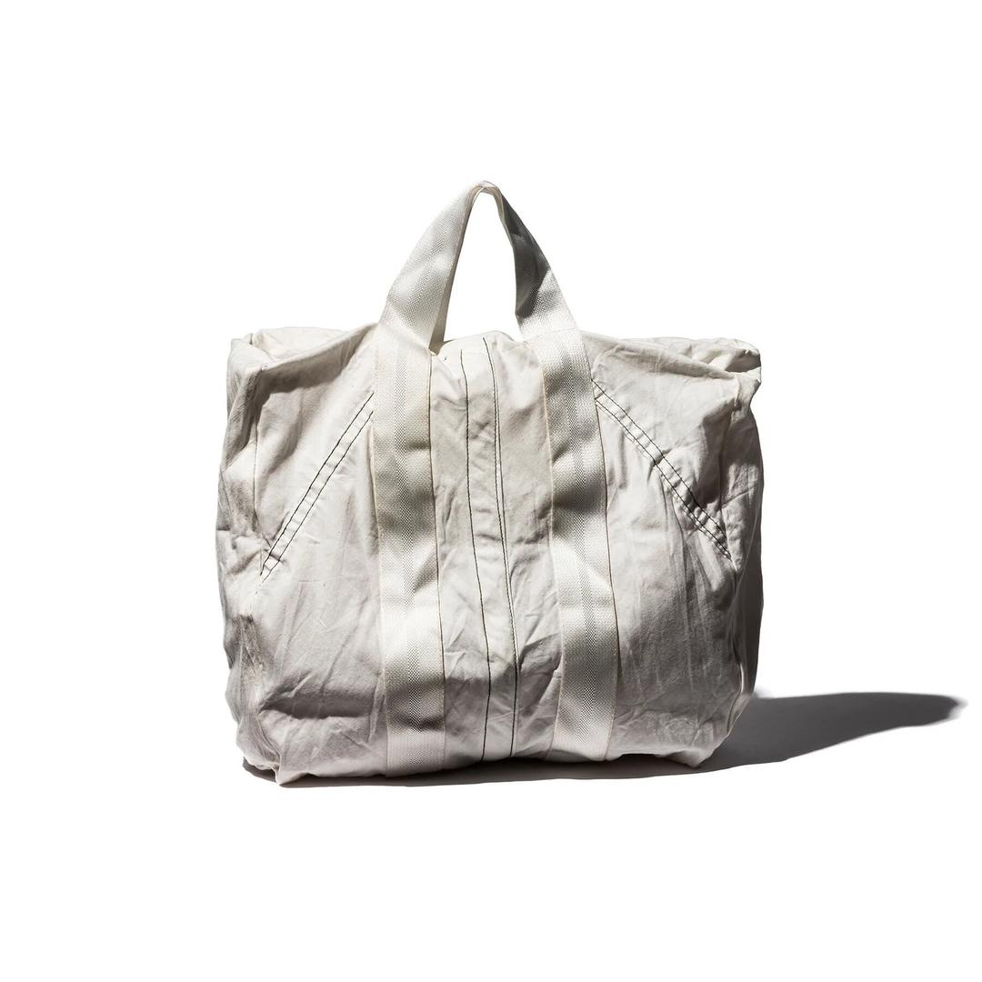 502656 VINTAGE PARACHUTE TOTE BAG White Belt