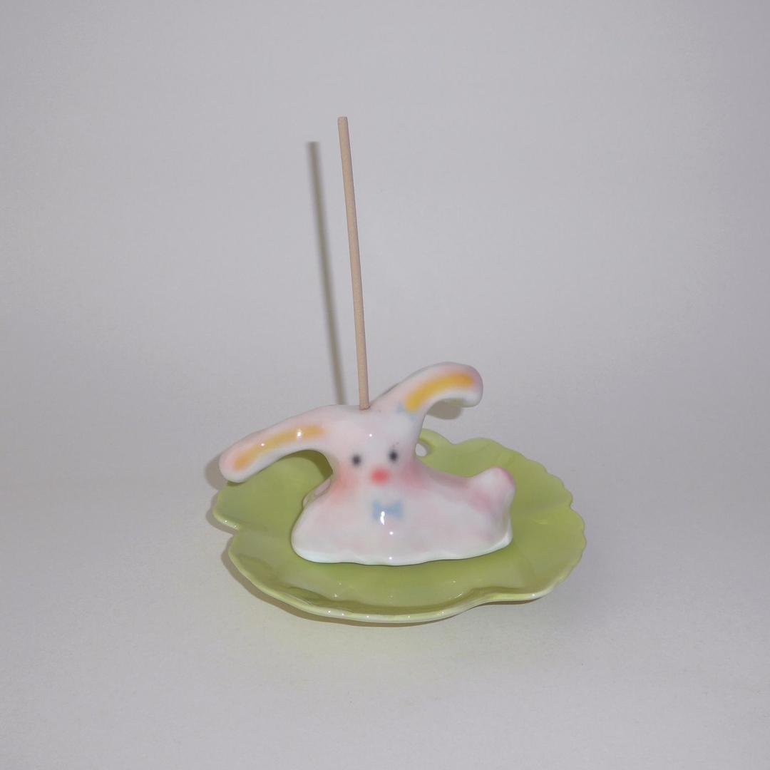 Clumsy pink rabbit incense holder