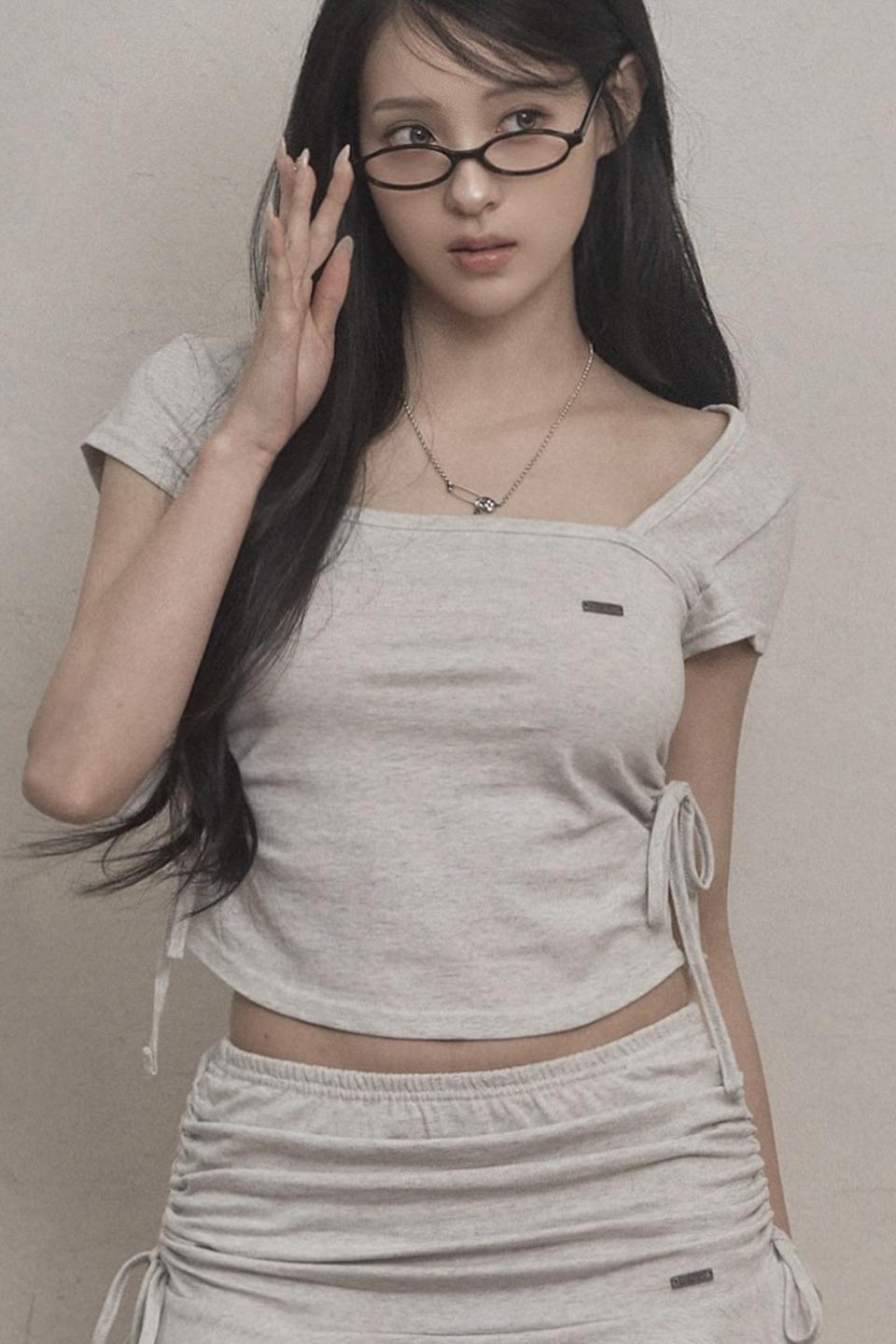 Ribbon Shirring T-shirt