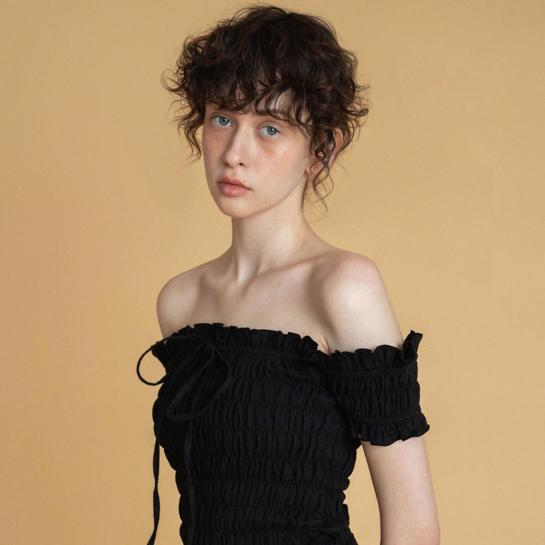 [3/29 출고 예정]Garden smoke top_black