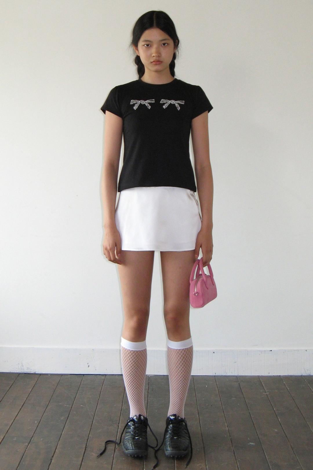 RIBBON T-SHIRTS (BLACK)