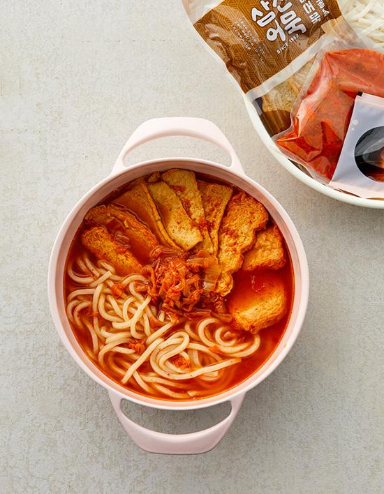 [삼진어묵] 김치 우동 어묵 전골 (리뉴얼)