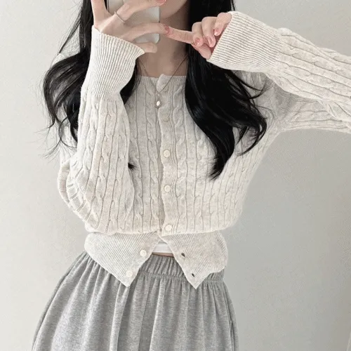 [ 색감맛집/실물보장! ] 달로 케이블 울 스퀘어 가디건 (7col)