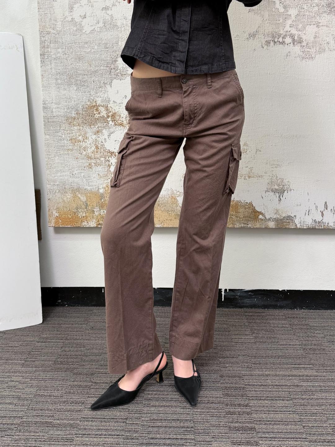 346. Light cargo pants