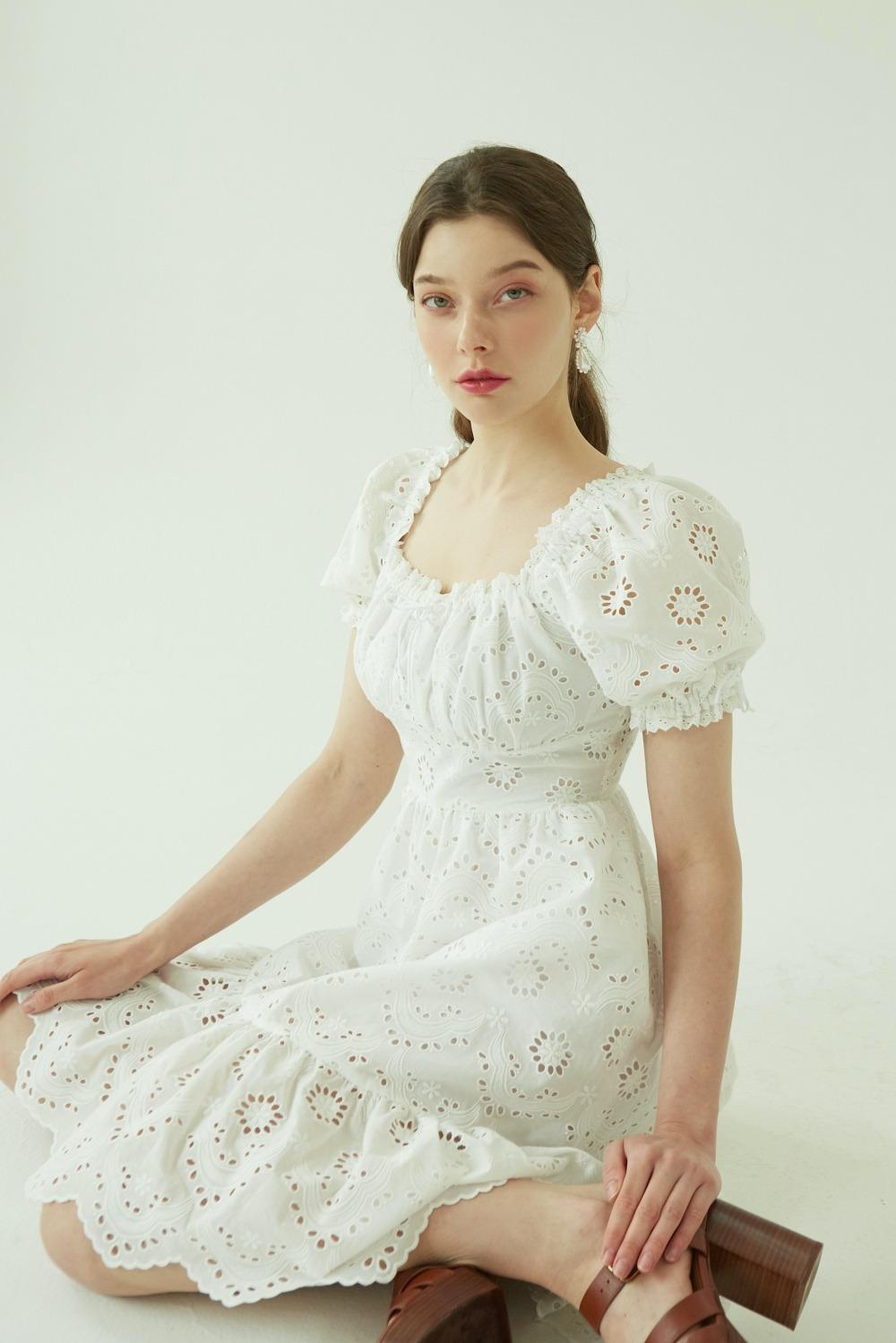 Volume eyelet mini dress (White)