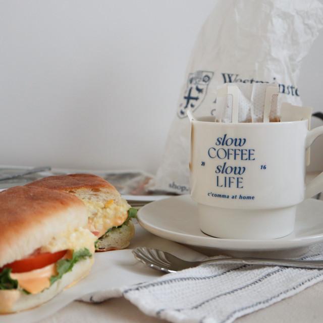 [B급 할인] 씨콤마 앳홈 슬로우 블럭 머그 홈카페 머그잔 라떼잔 커피잔 레터링 카페컵