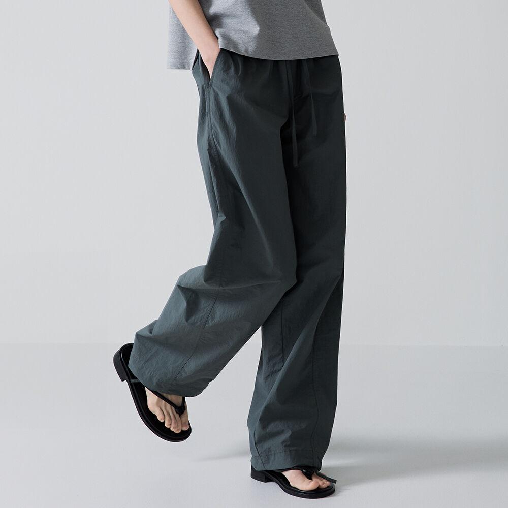 테이퍼드 밴딩 팬츠_forest