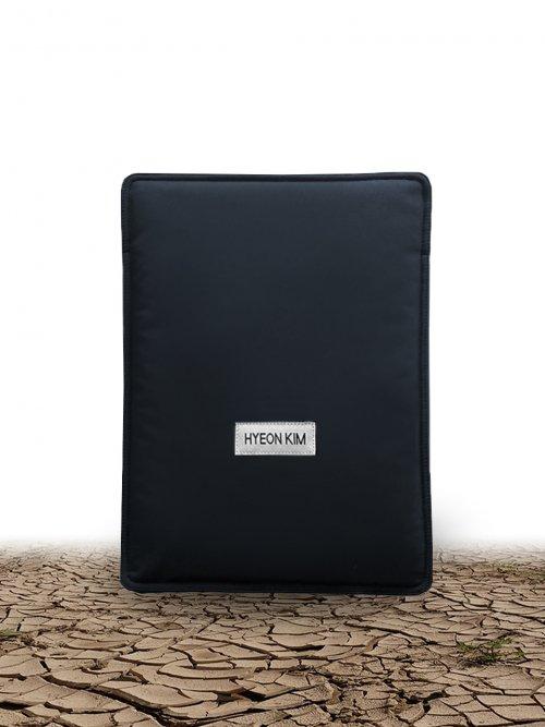 CITY TABLET POUCH 시티 태블릿 파우치 - 네이비