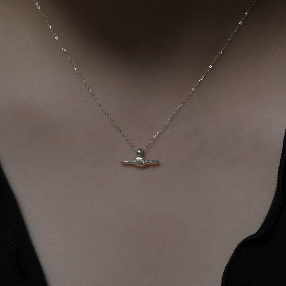 바이오브 saturn necklace I 토성 실버 네크리스 : 바이오브 by Aube.
