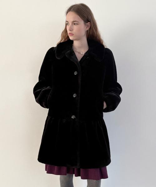 SN Ruffled Shearling Fur Coat (Black)