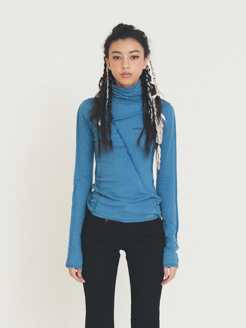 CUT-OFF TURTLENECK LONG SLEEVE BLUE